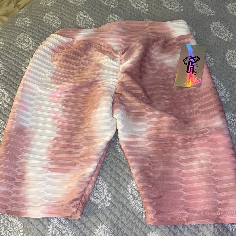 Active Shorts - Picture 3 of 5